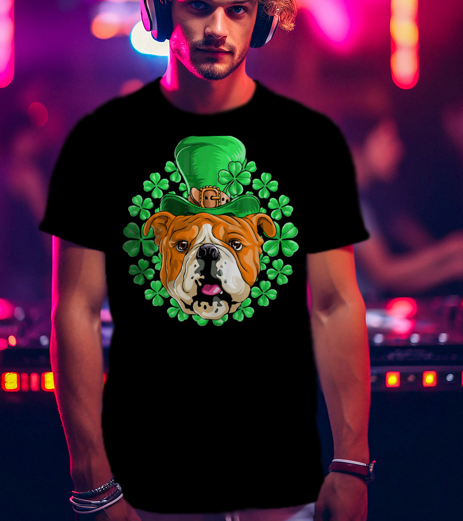 English Bulldog In Leprechaun Hat With Clover Background T-Shirt