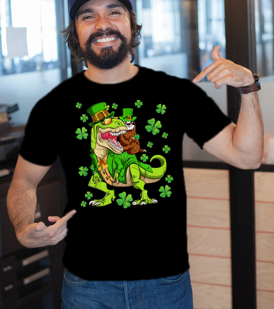 Leprechaun Sloth With Shamrocks Riding Dinosaur Rex In Green Attire T-Shirt