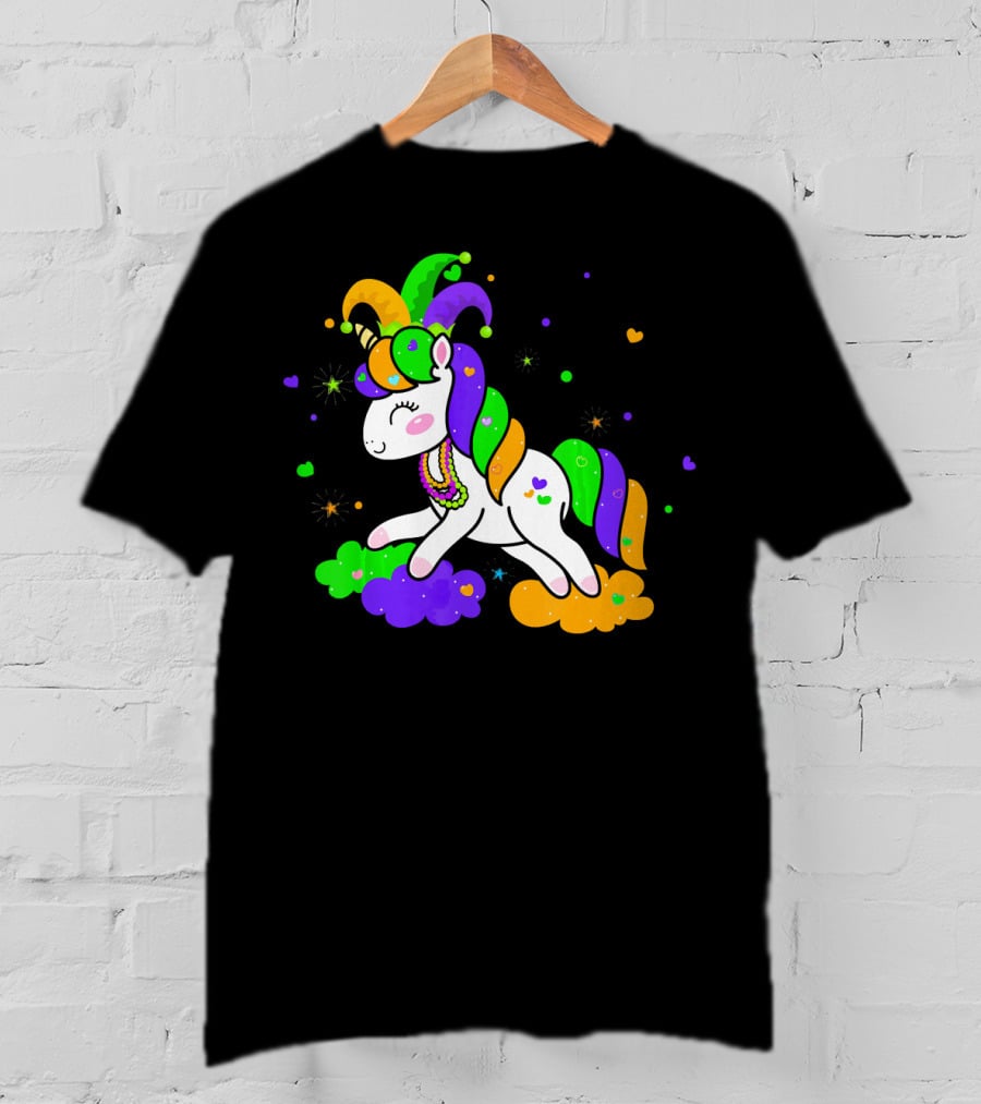 Unicorn Mardi Gras Party Rainbow Mask Beads T-Shirt