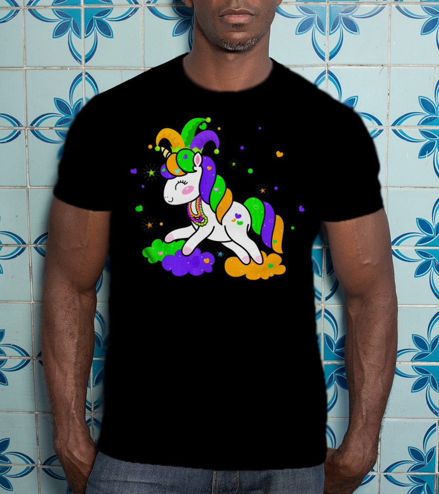 Unicorn Mardi Gras Party Rainbow Mask Beads T-Shirt