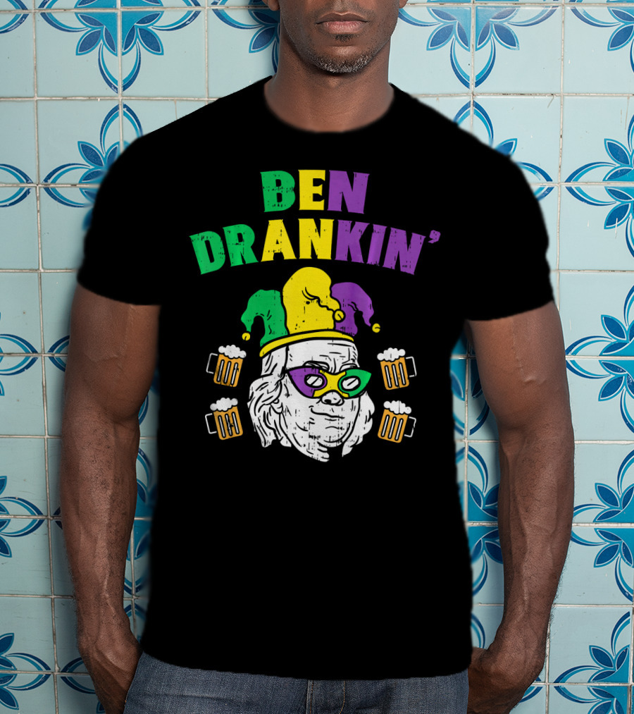 Ben Drankin' Franklin Jester Mask Beer Mugs T-Shirt