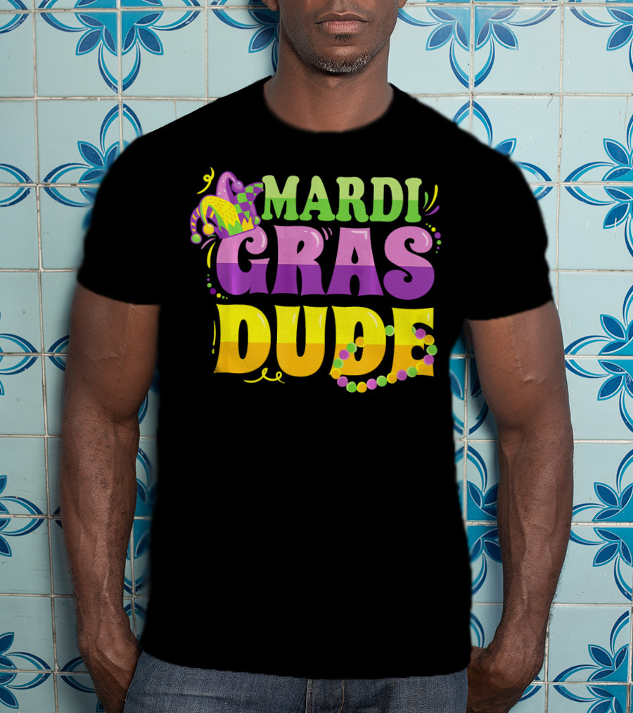 Mardi Gras Dude New Orleans Beads And Jester Hat T-Shirt
