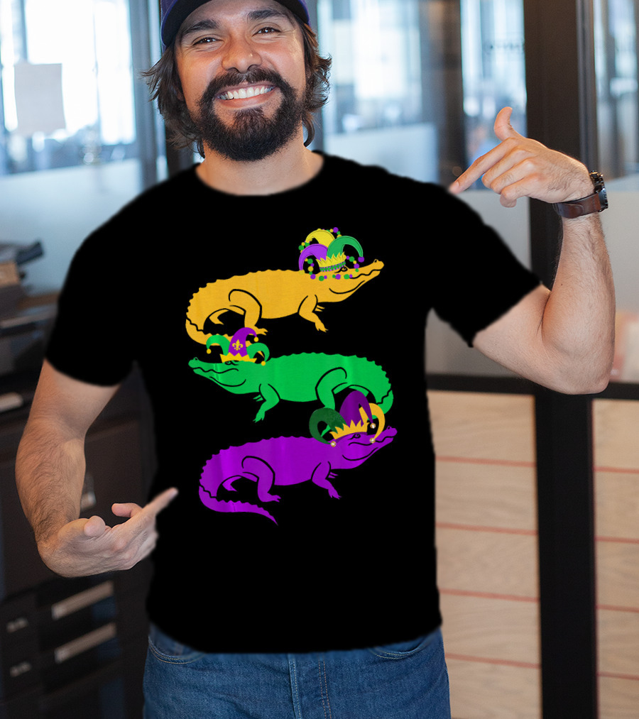 Cute Three Alligator Jesters Mardi Gras Beads T-Shirt