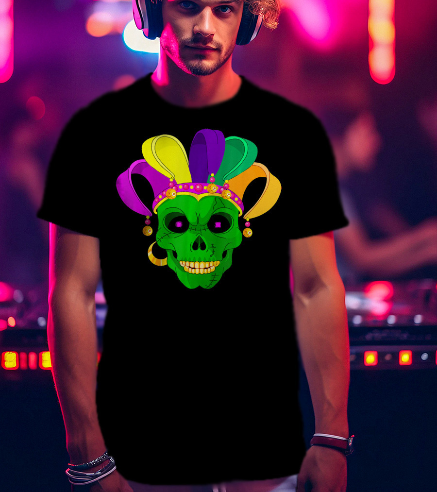Skull Face Green Jester Hat Mardi Gras T-Shirt