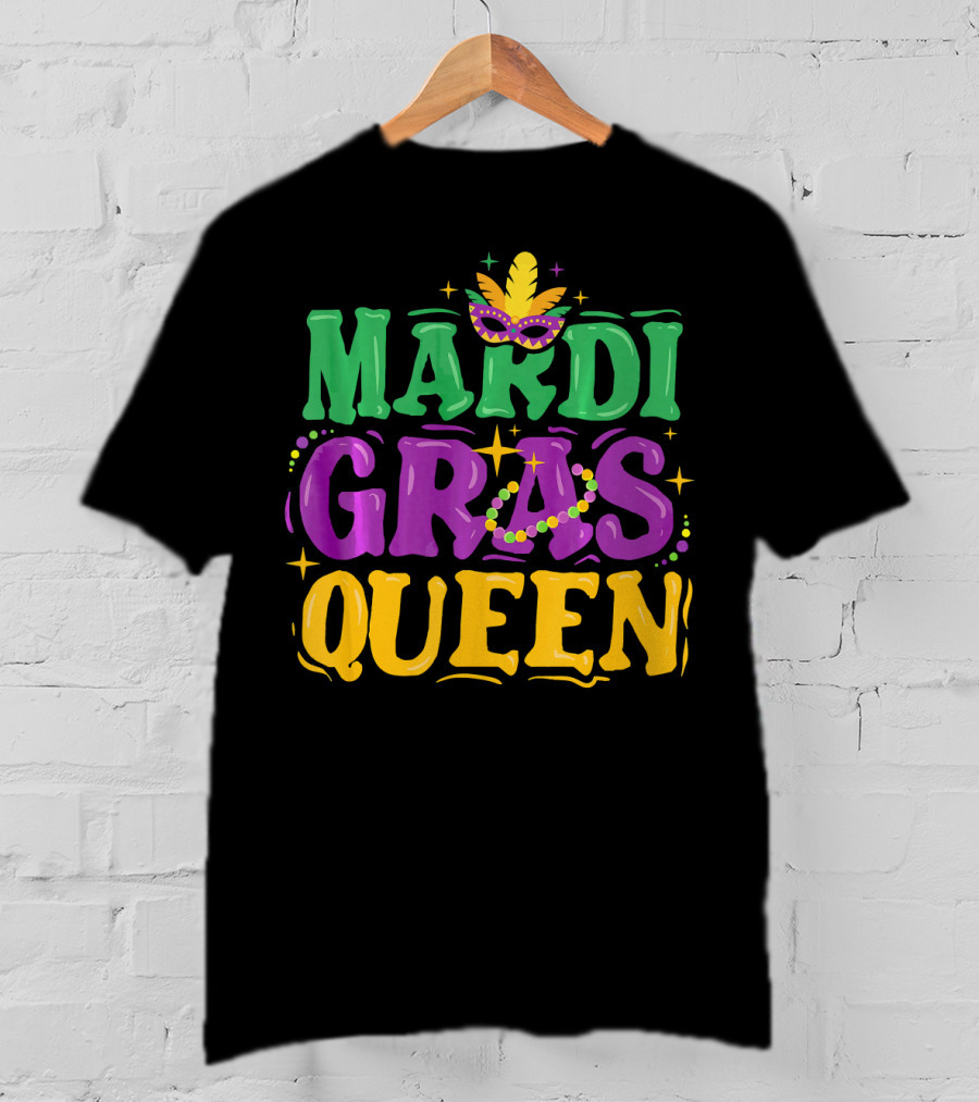 Mardi Gras Queen Beads And Mask Celebration New Orleans T-Shirt