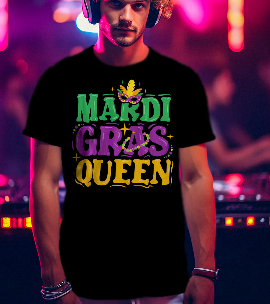 Mardi Gras Queen Beads And Mask Celebration New Orleans T-Shirt