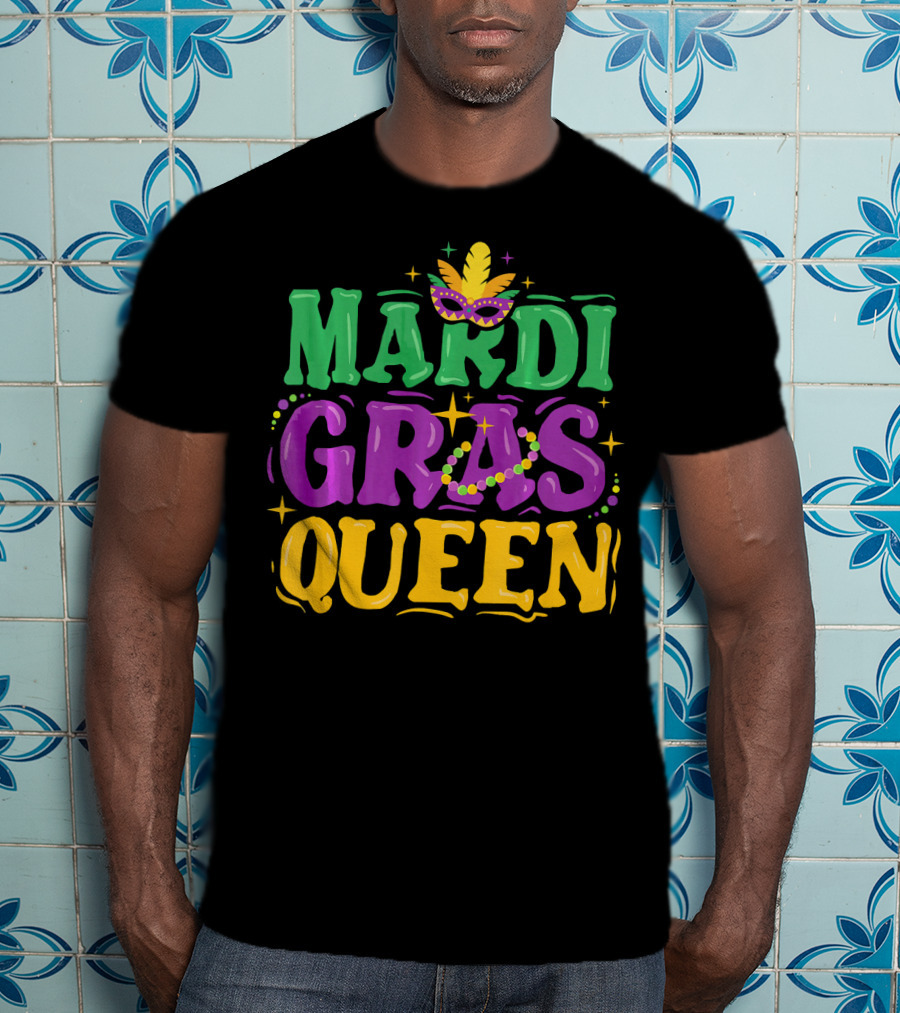 Mardi Gras Queen Beads And Mask Celebration New Orleans T-Shirt