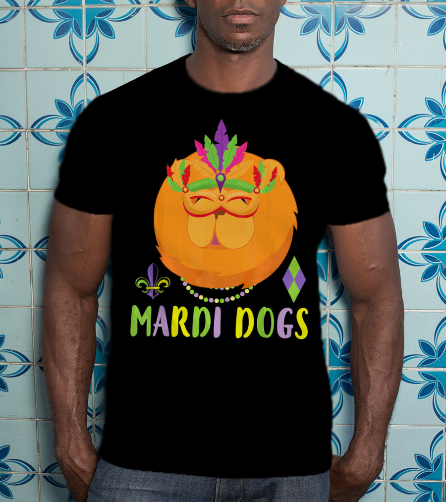 Mardi Dogs Chow Chow Costume With Beads And Mardi Gras Mask T-Shirt