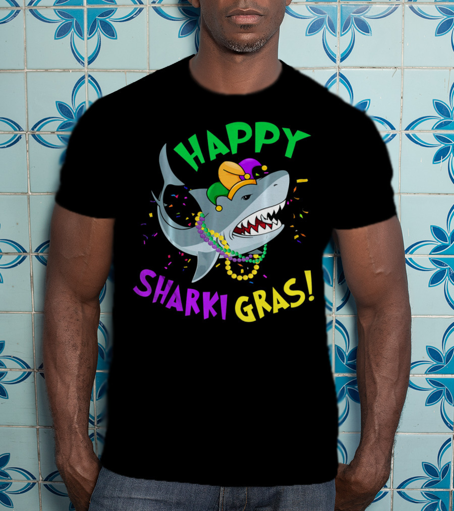 Happy Sharki Gras Mardi Gras Shark With Beads And Jester Hat T-Shirt