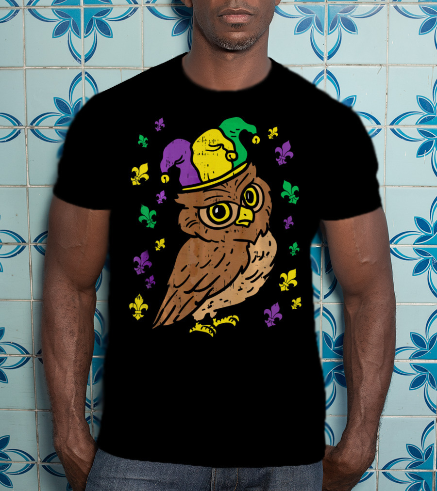 Jester Owl Mardi Gras Bird Animal Lover T-Shirt