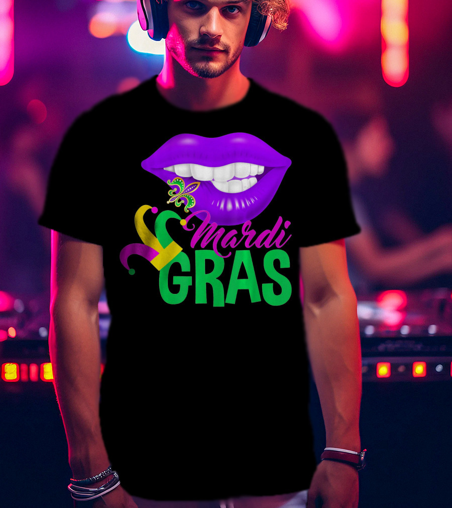 Mardi Gras Lips With Jester Hat And Fleur-de-Lis T-Shirt