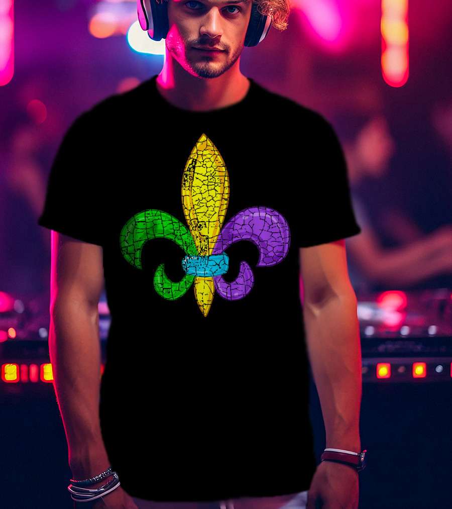Fleur De Lis Mardi Gras Cute Fat Tuesday Cracked Texture T-Shirt