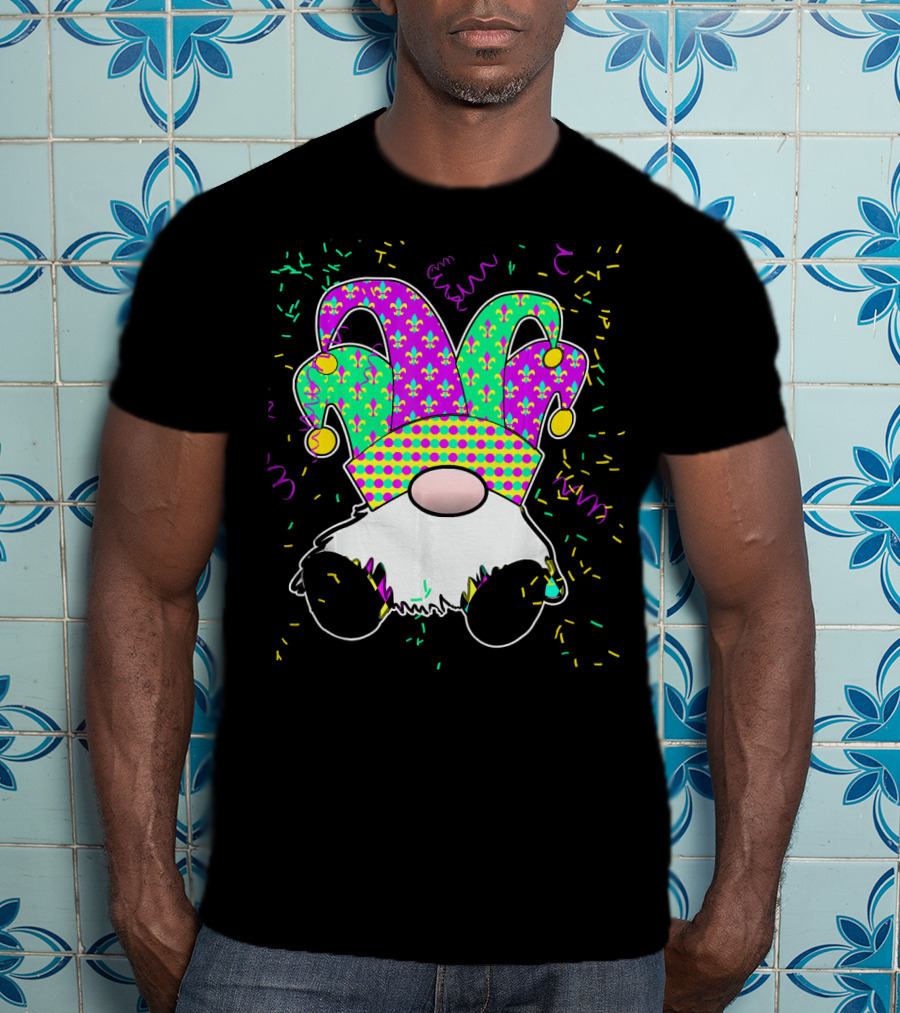 Cute Mardi Gras Gnome Jester Hat Fleur De Lis Fun Confetti T-Shirt
