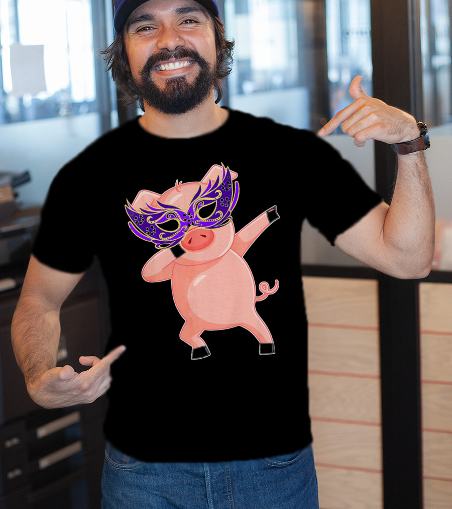 Mardi Gras Pig With Purple Mask Dabbing T-Shirt
