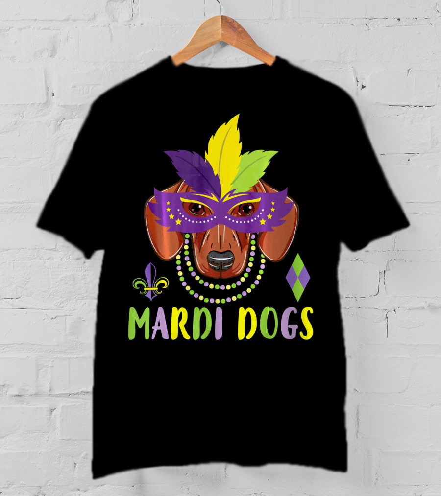 Mardi Dogs Dachshund Mask Beads Fleur-de-Lis Feathers T-Shirt