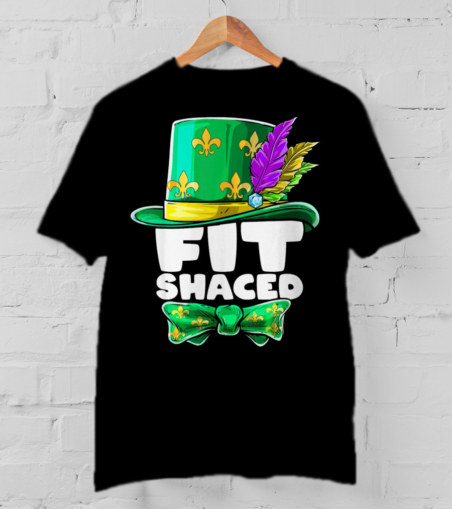 Mardi Gras Fit Shaced Green Hat Fleur-de-Lis Bow Tie Feathers T-Shirt