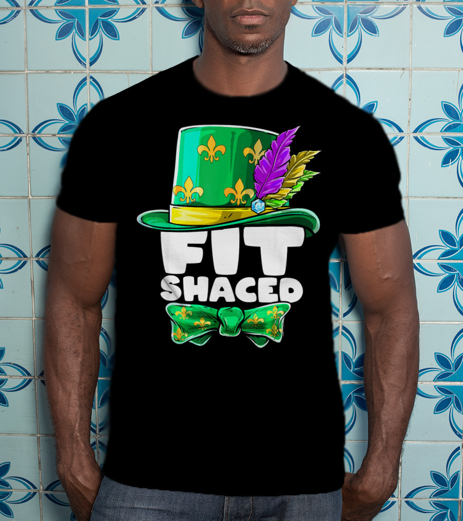 Mardi Gras Fit Shaced Green Hat Fleur-de-Lis Bow Tie Feathers T-Shirt