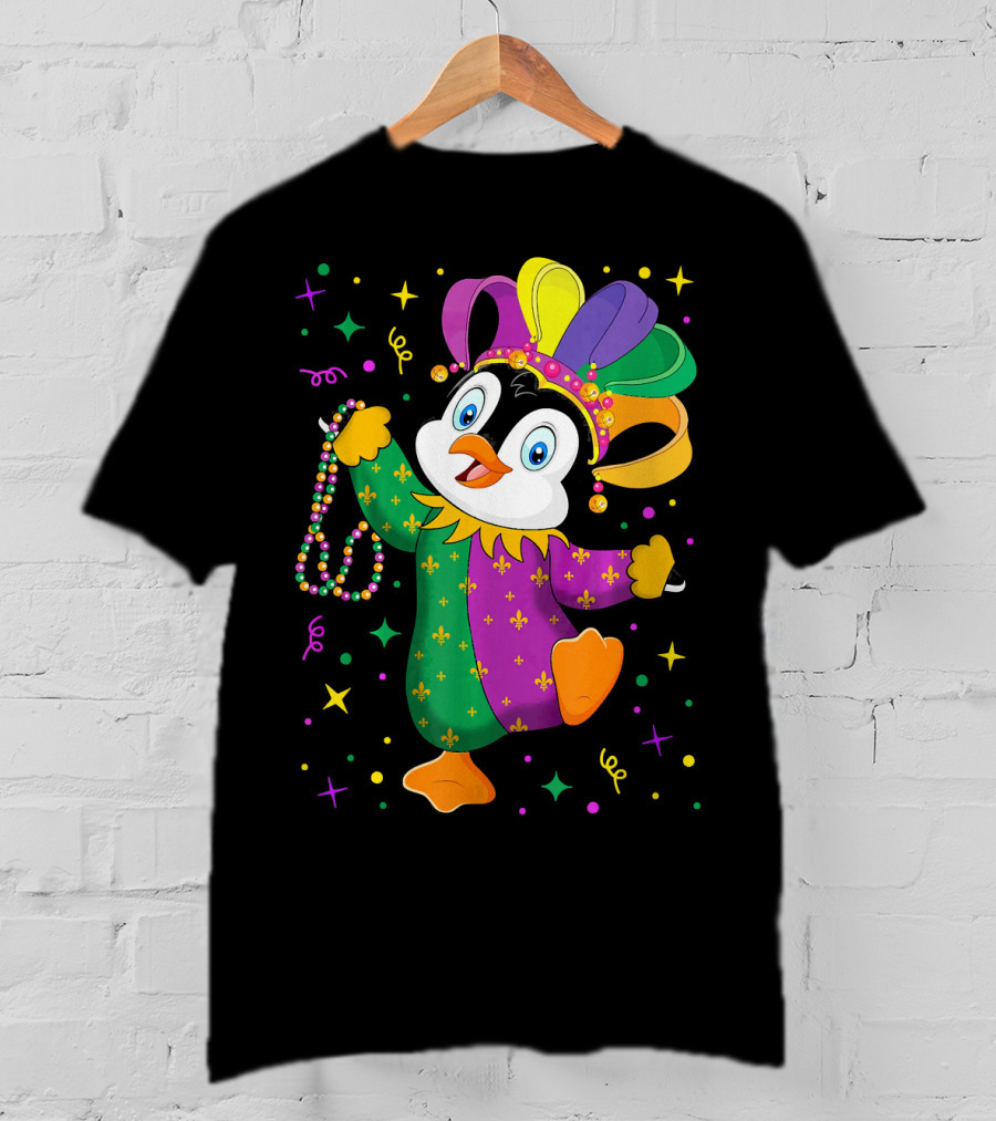 Cute Penguin Jester With Mardi Gras Colors And Beads T-Shirt