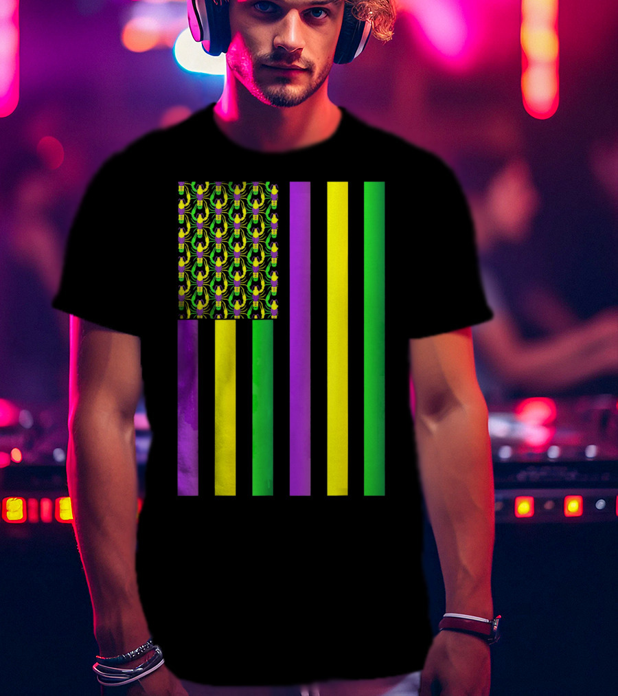 Usa Flag Mardi Gras Crawfish Purple Yellow Green Stripes T-Shirt