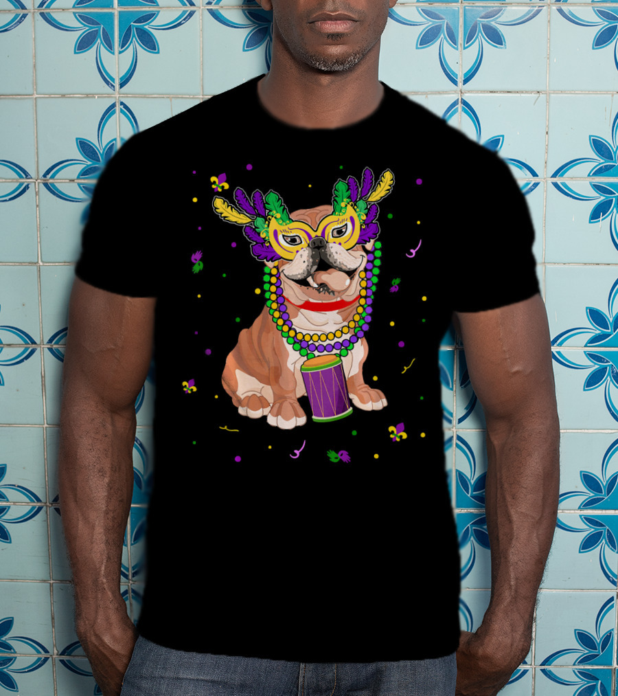 Cute Dog Mom Dog Dad English Bulldog Mardi Gras Beads And Mask T-Shirt