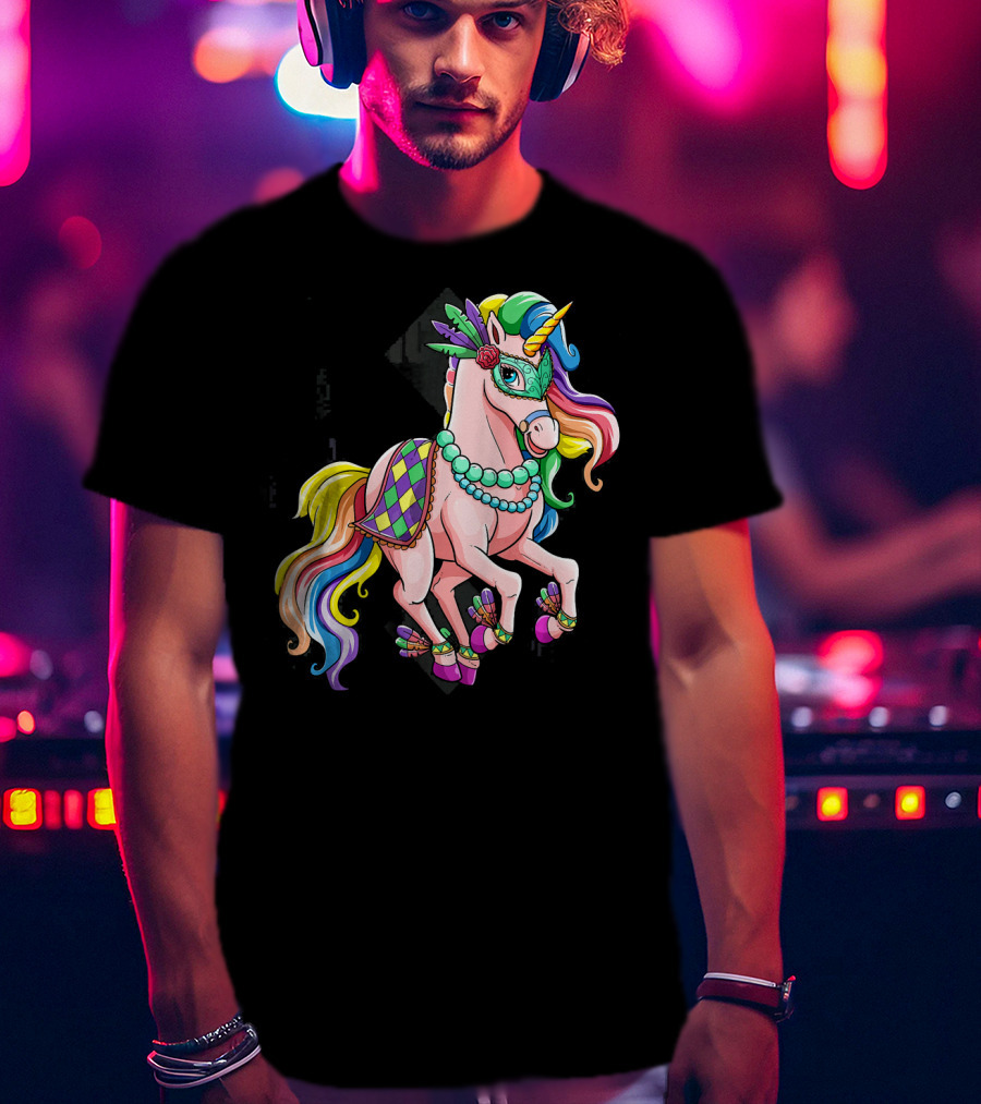 Mardi Gras Unicorn New Orleans Beads Mask Colorful Harlequin T-Shirt
