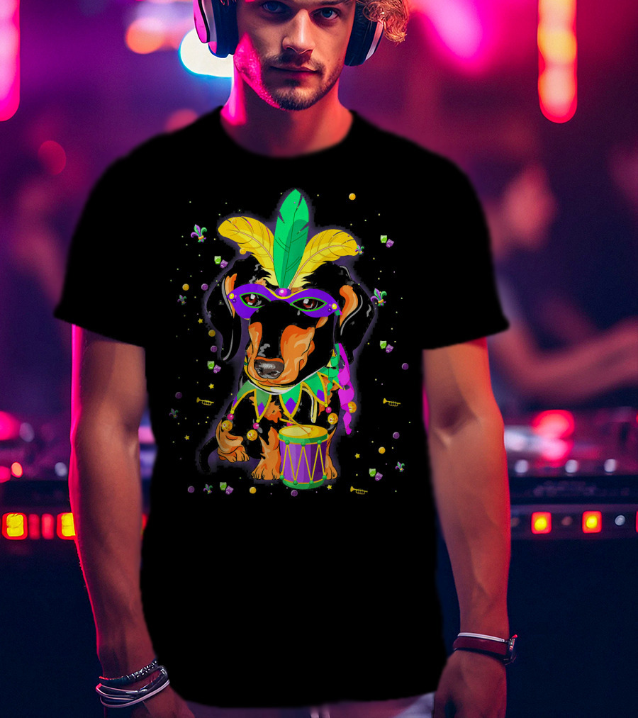Cute Dachshund In Mardi Gras Mask With Drum And Feathers T-Shirt