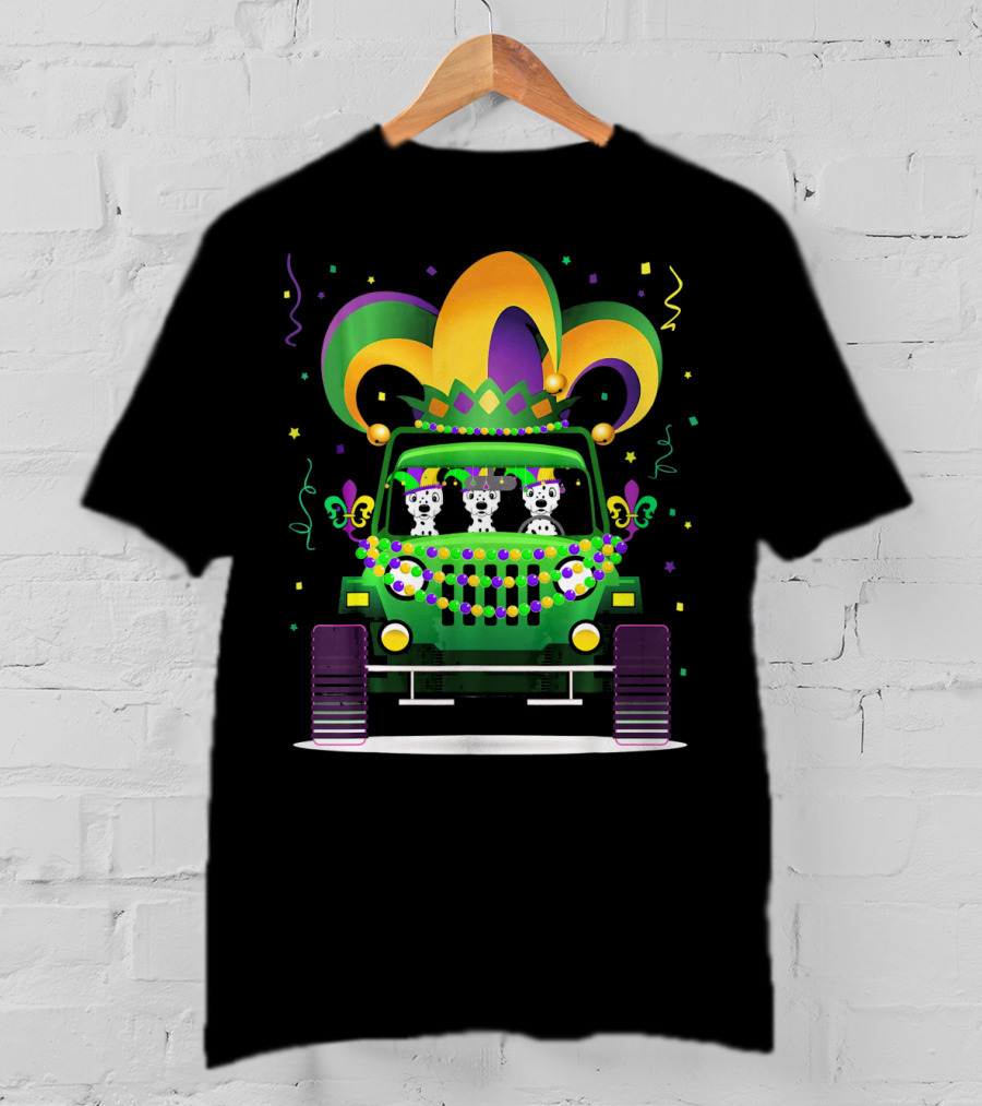 Dalmatian Mardi Gras Jeep Adventure With Jester Hat And Beads T-Shirt