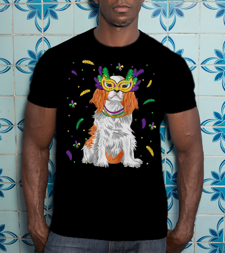 Cavalier King Charles Spaniel Mardi Gras Mask Beads Feathers Fleur-de-lis T-Shirt