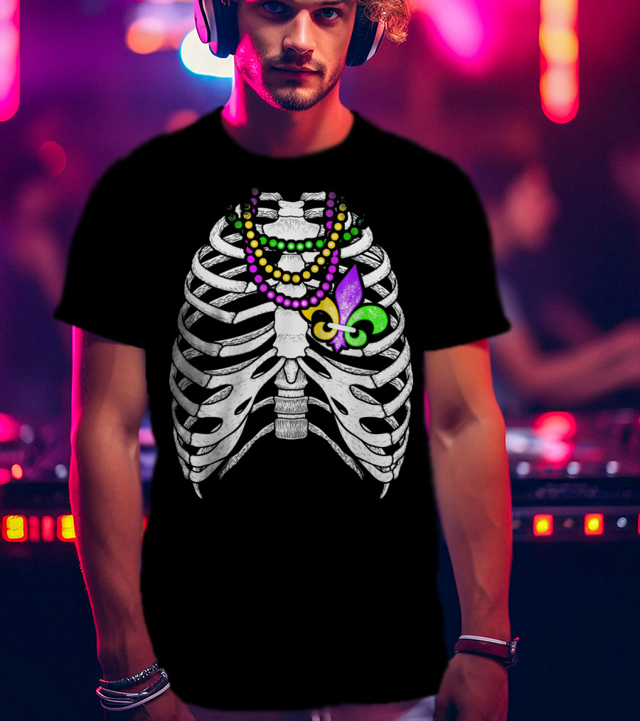 Mardi Gras Beads Skeleton Fleur De Lis Ribcage Heart T-Shirt