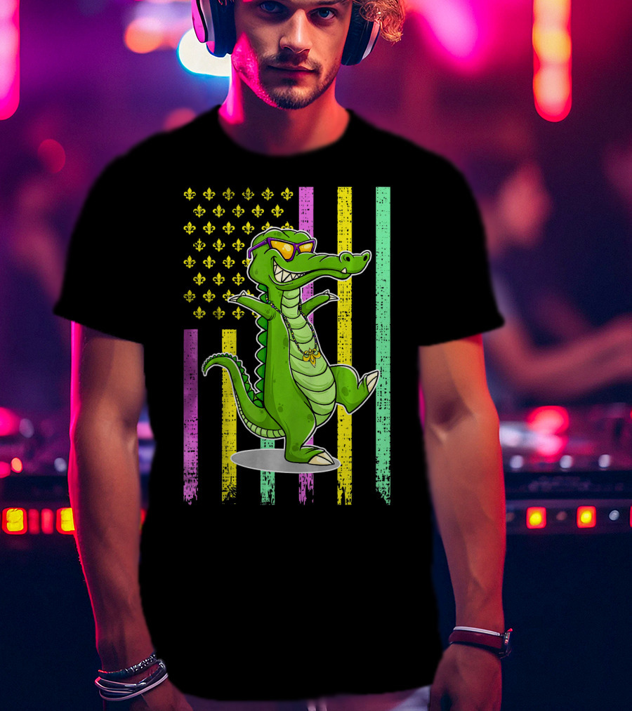 Mardi Gras Alligator With Sunglasses And Flag Background T-Shirt