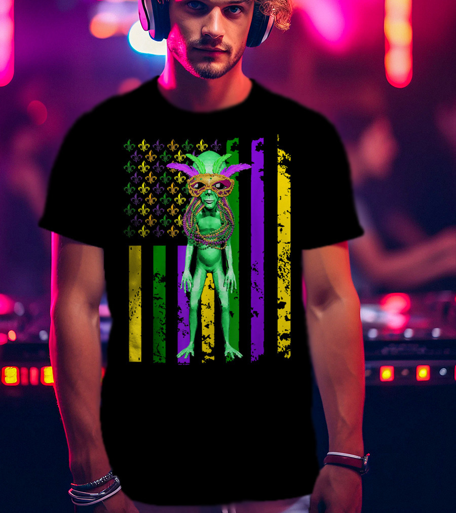 Mardi Gras Alien With Beads And Mask On American Flag T-Shirt