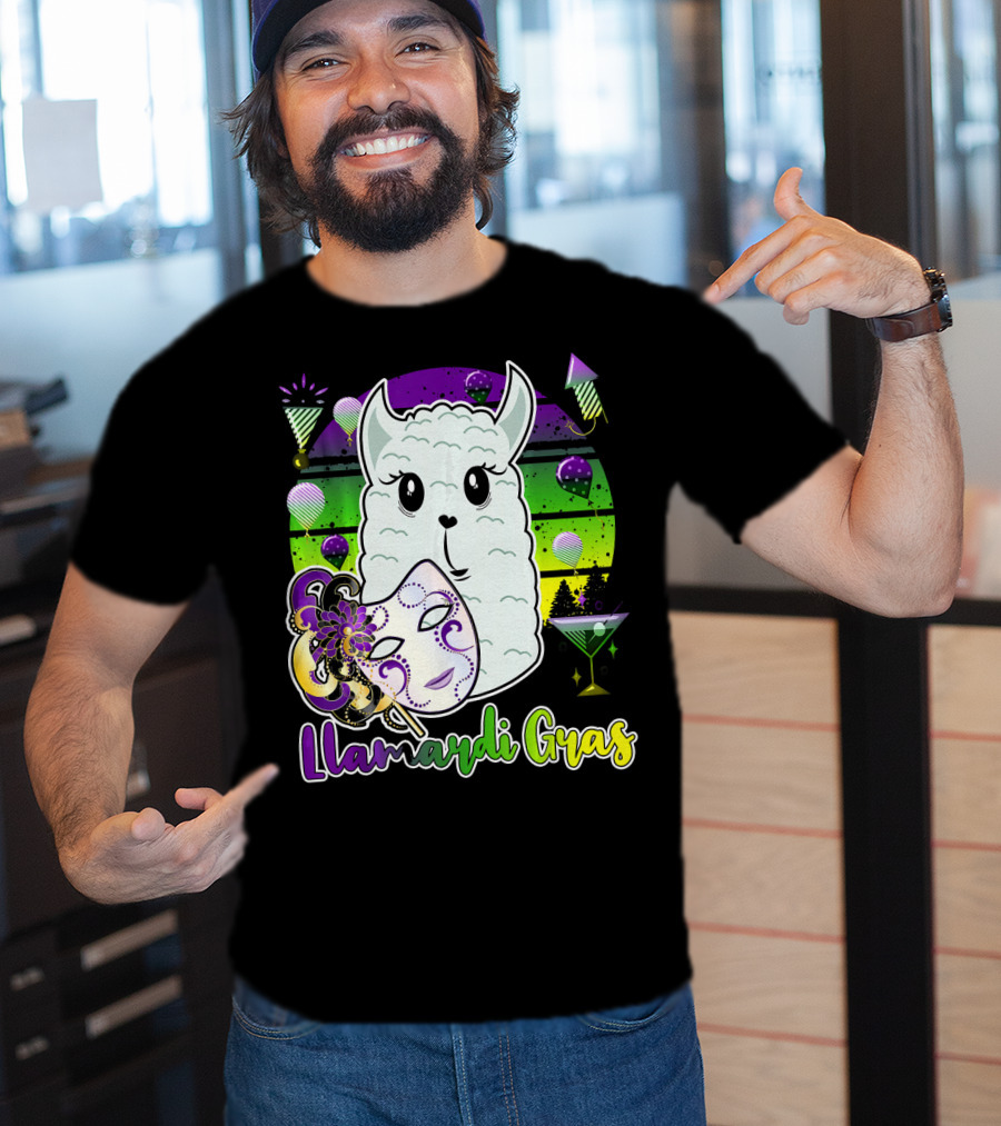Llamardi Gras Mardi Gras Carnival Mask And Llama With Cocktail And Party Elements T-Shirt