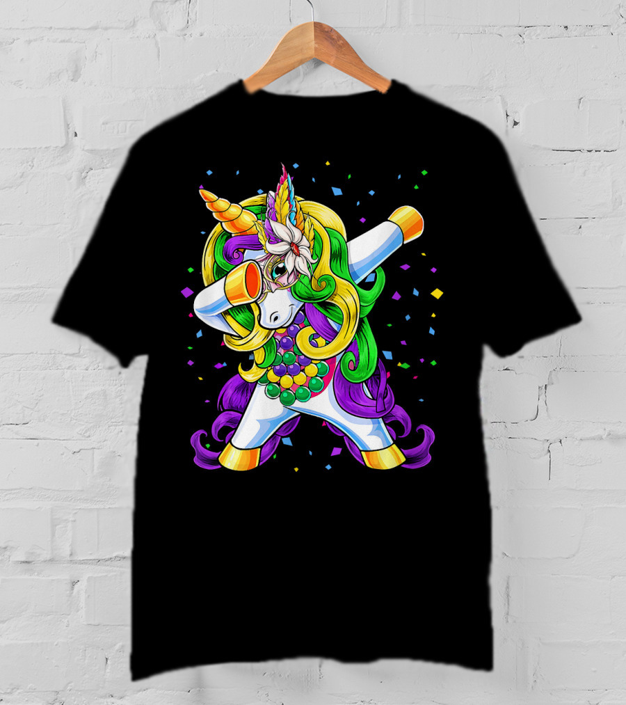 Dabbing Unicorn Mardi Gras Beads With Colorful Confetti T-Shirt
