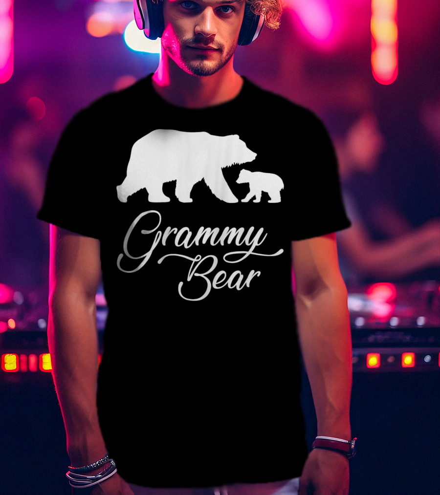 Grammy Bear Grandmother Cute Bear Cubs T-Shirt