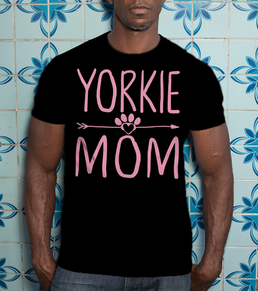 Yorkie Mom Cute Paw Heart Arrow Dog Lover Mama T-Shirt