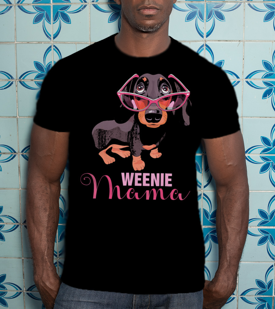 Weenie Mama Cute Dachshund Sunglasses T-Shirt