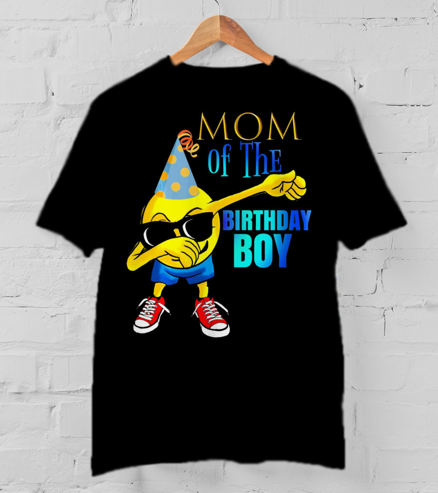 MOM Of The Birthday Boy Dancing Dabbing Emoji T-Shirt