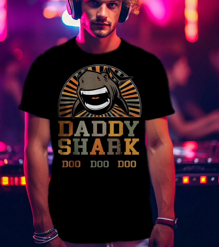 Daddy Shark Doo Doo Doo Mens Retro Shark T-Shirt