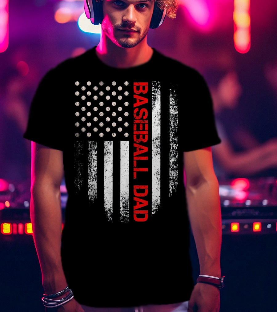 Baseball Dad Vintage USA American Flag Proud T-Shirt