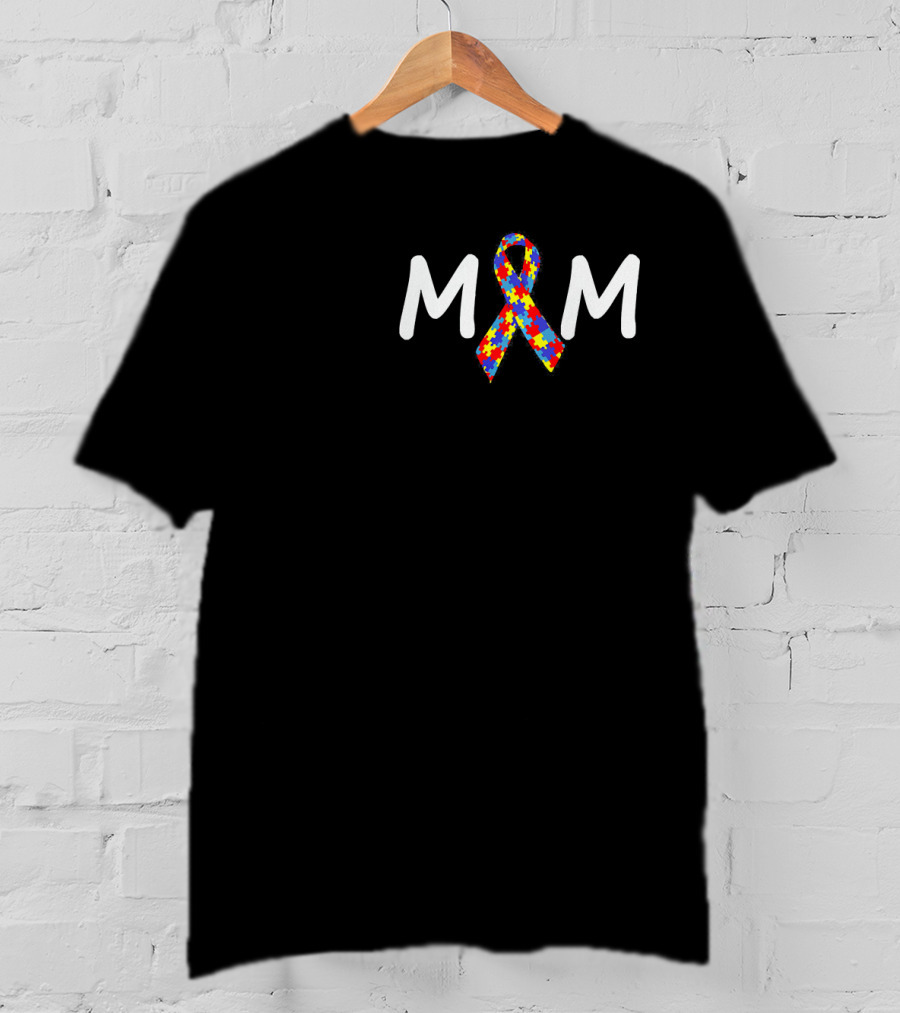 MOM Puzzle Ribbon Autism Awareness T-Shirt