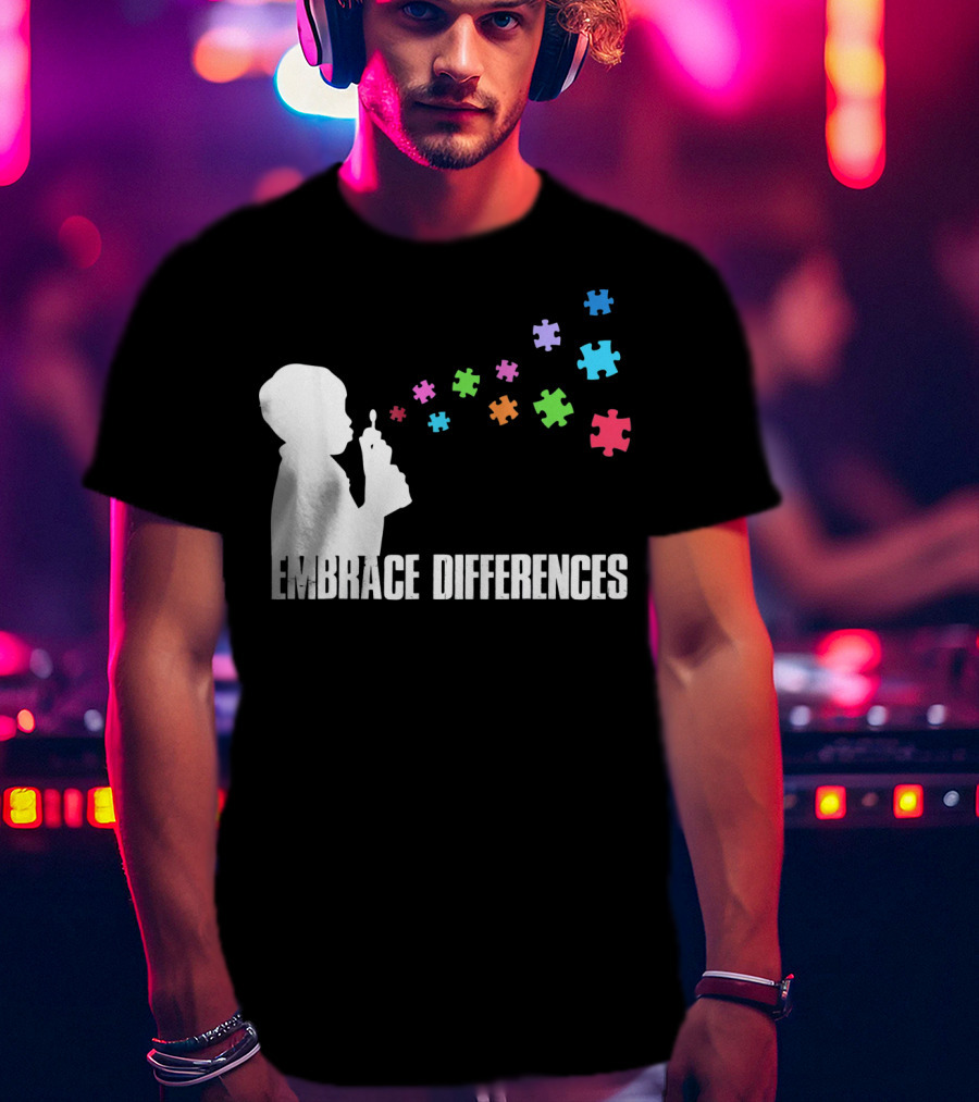 Embrace Differences Support Auti Autism Puzzle Pieces Bubbles T-Shirt