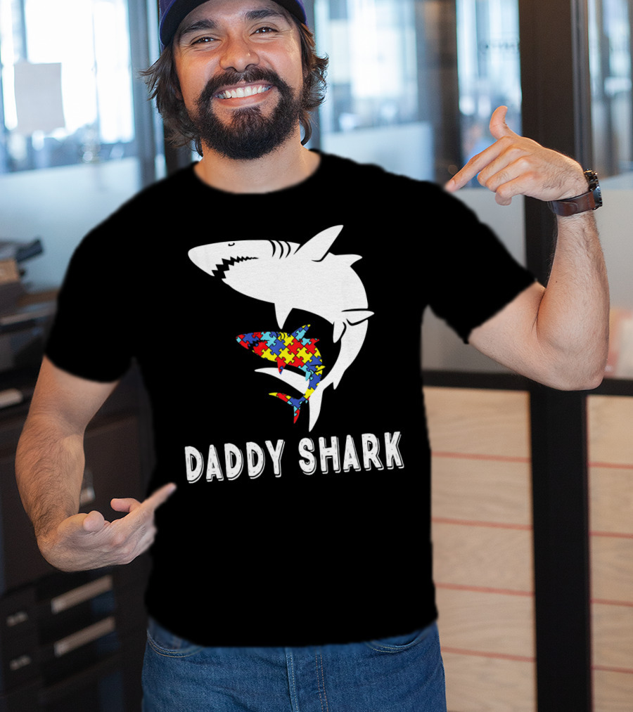 Daddy Shark Autism Awareness Puzzle Piece Sharks T-Shirt