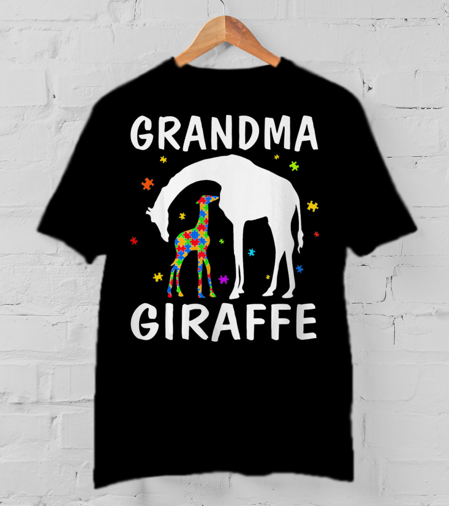 Grandma Giraffe Autism Awareness T-Shirt