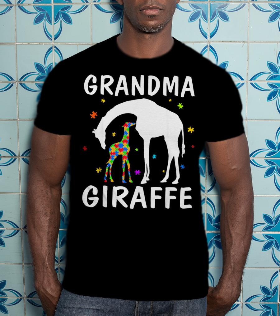 Grandma Giraffe Autism Awareness T-Shirt