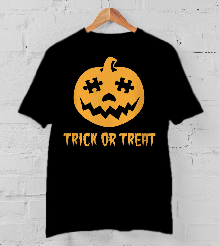 Trick Or Treat Halloween Autism Awareness Pumpkin Puzzle T-Shirt