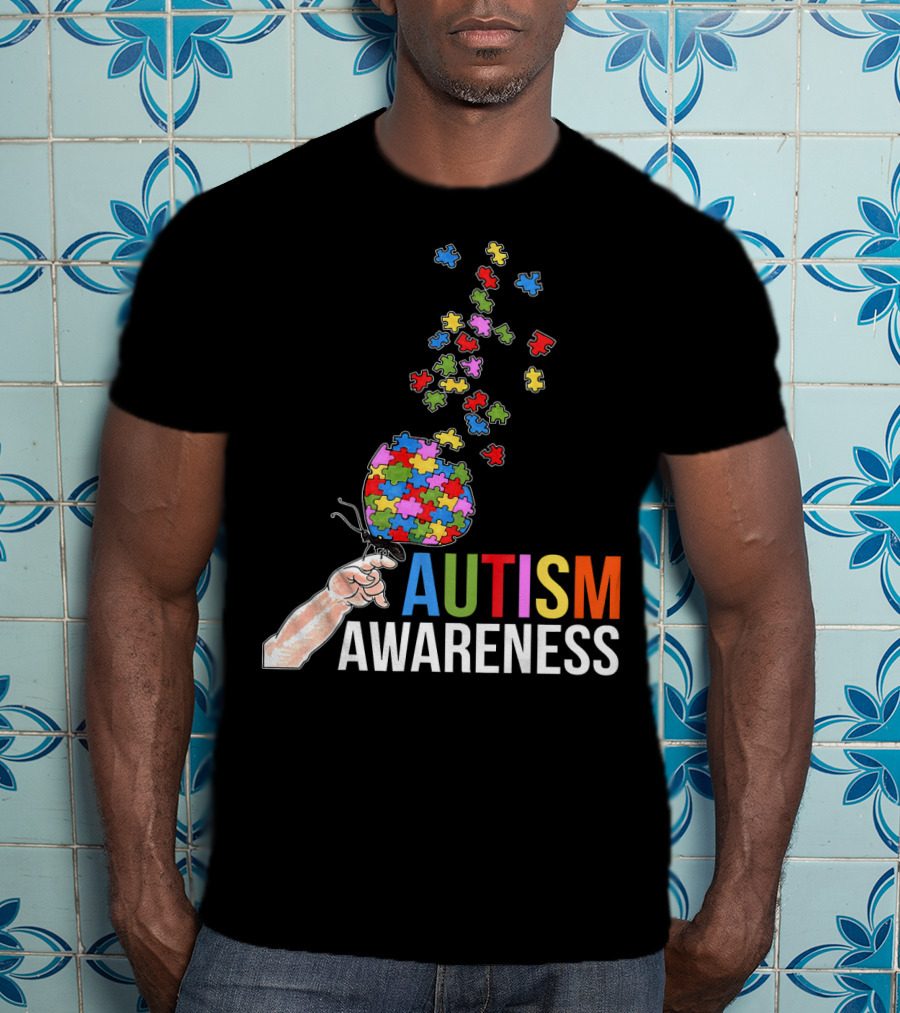 Autism Awareness Butterfly Puzzle Pieces Balloon T-Shirt