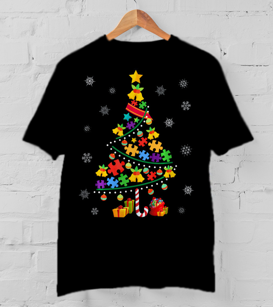 Autism Awareness Christmas Tree Puzzle Pieces Snowflakes T-Shirt