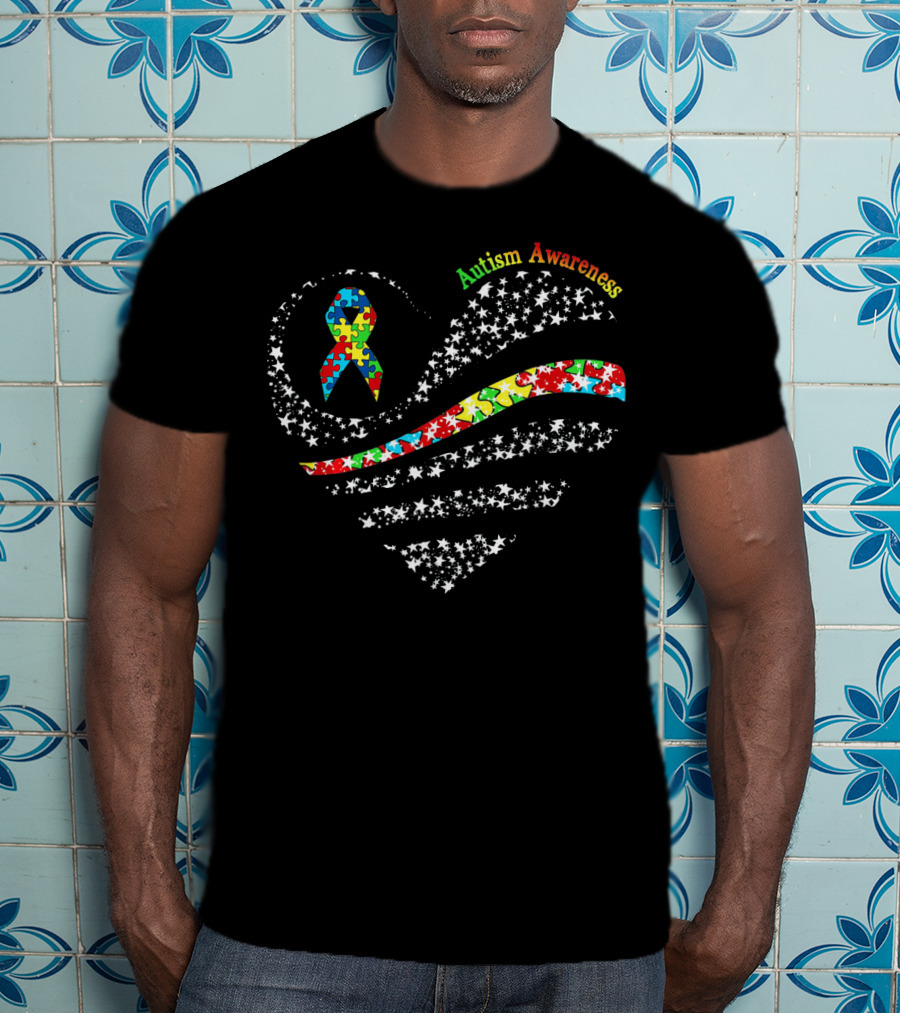 Autism Awareness Heart Puzzle Pieces Ribbon American Flag T-Shirt