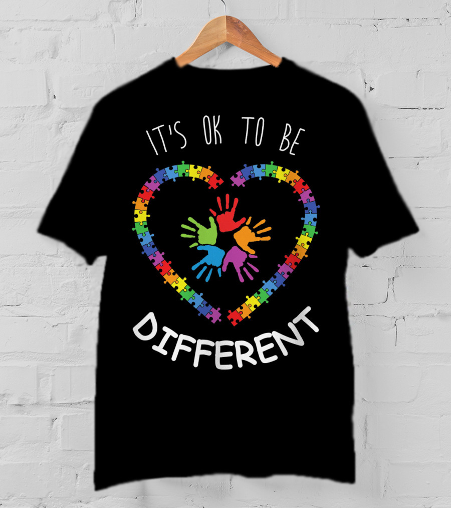 Autism LS Awareness Month It's OK To Be Different Puzzle Heart Hands T-Shirt