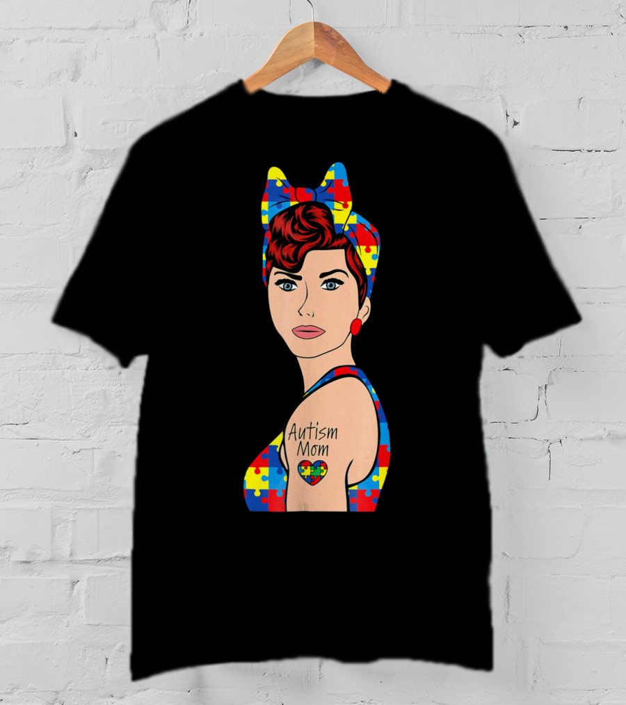 Autism Mom Autism Awareness Puzzle Heart Strong T-Shirt